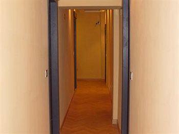 Monti First Gasthof 2*